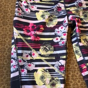 Zella Girls Size Large (14/16) Floral Leggings